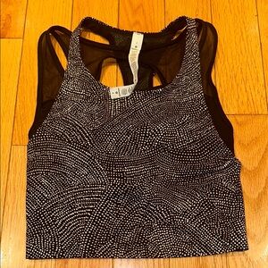 NWOT lululemon | double layered | crop top with built in sports bra | size 2.